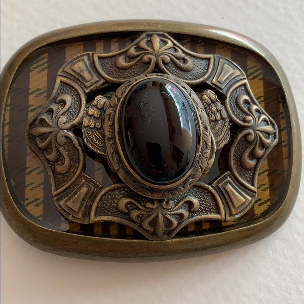 Woman’s belt buckle by ALLISON DANIEL LOVELY
